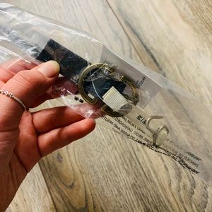NWT!!! AMERICAN EAGLE BELT!
